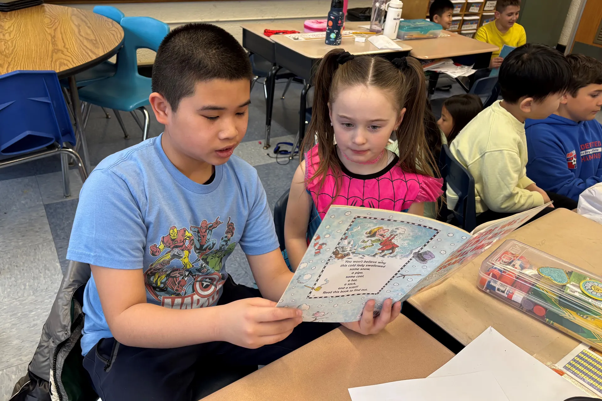 Gardiners Avenue Fifth Grade Students Share Their Love of Books With First Graders - image003