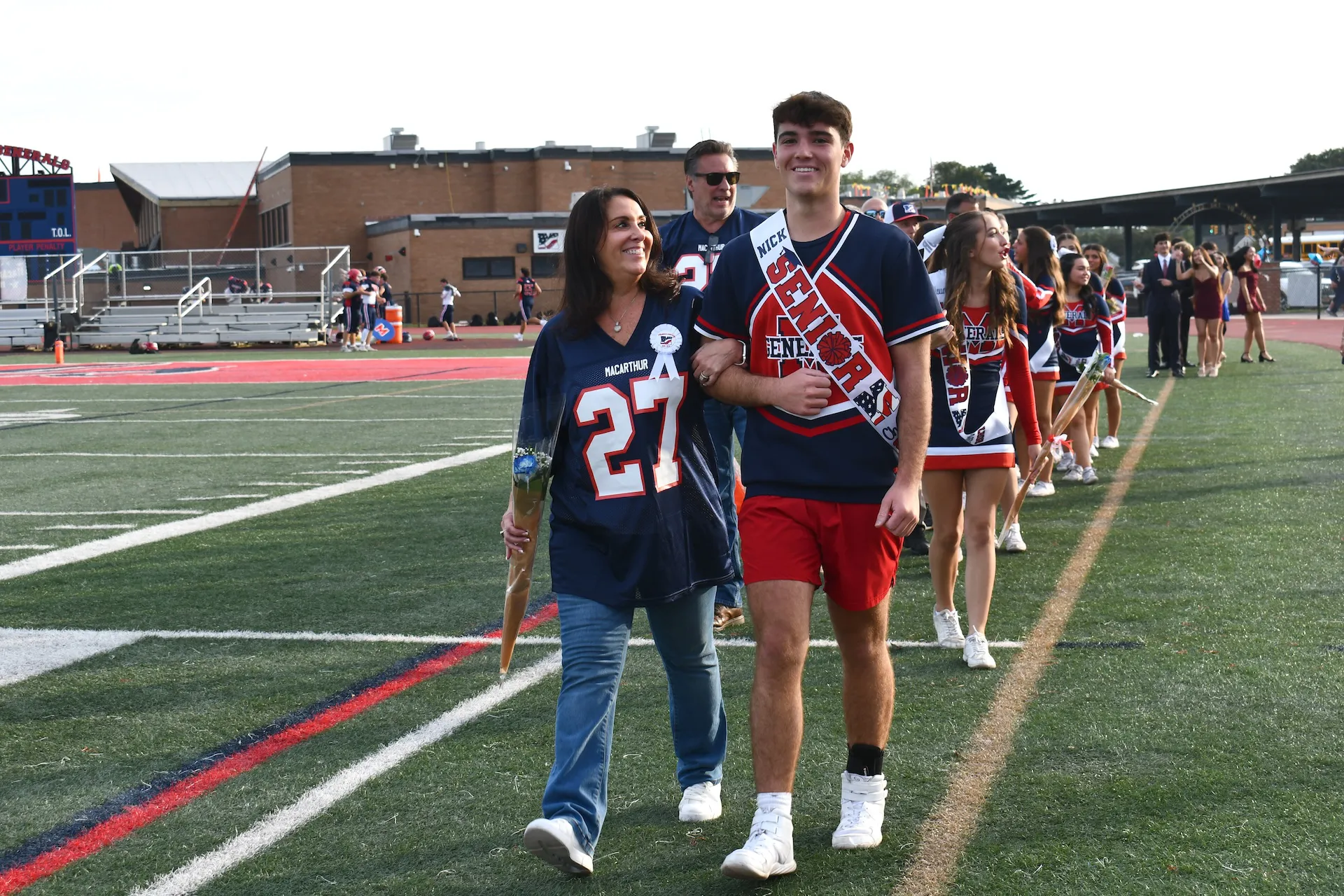 MacArthur High School Celebrates Homecoming Tradition - image008